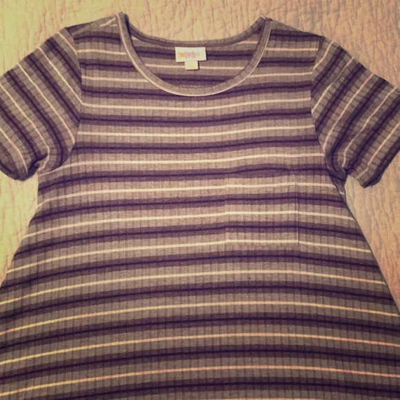 Lularoe Carly dress - Picture 1 of 3